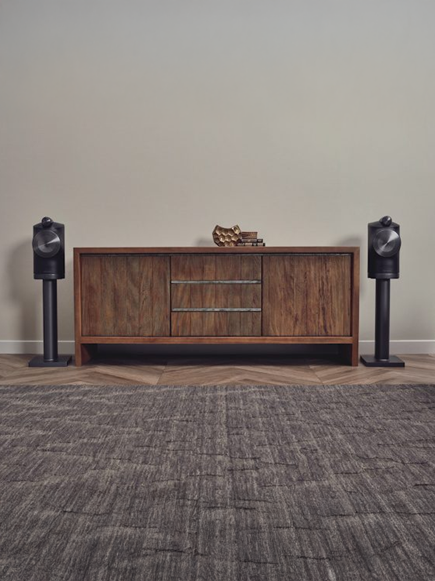Bowers & Wilkins Formation Duo