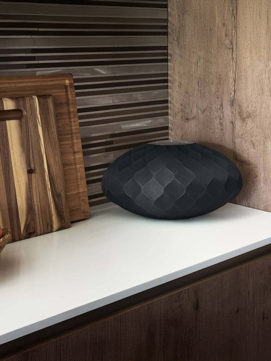 Bowers & Wilkins Formation Wedge