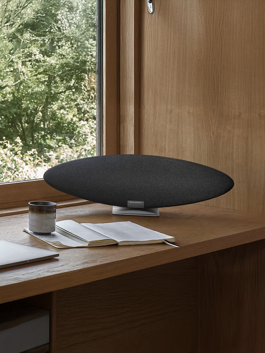Bowers & Wilkins Zeppelin ProEdition