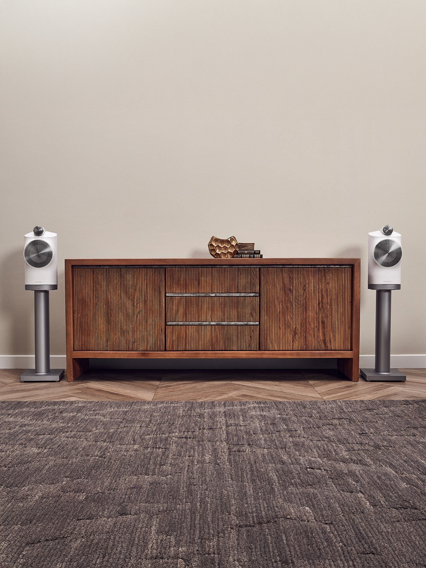 Bowers & Wilkins Formation Duo