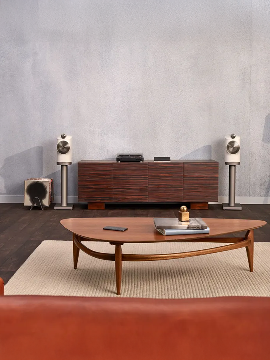 Bowers & Wilkins Formation Duo
