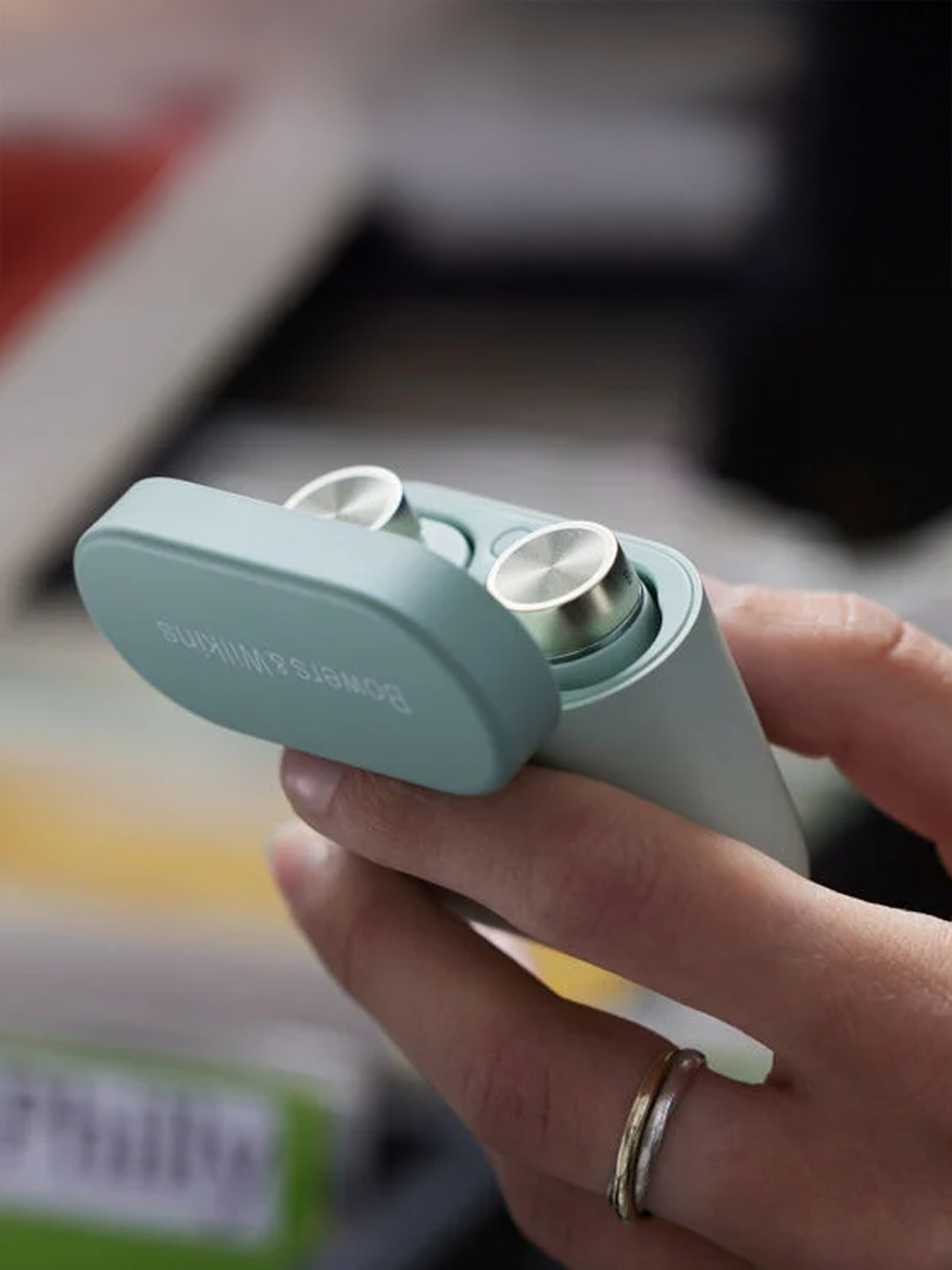 Bowers & Wilkins Pi5 S2