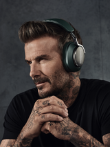 Bowers & Wilkins Px8