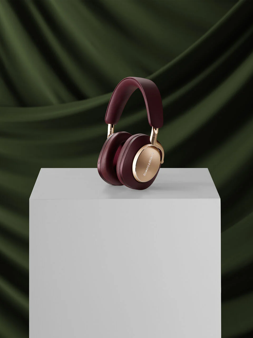 Bowers & Wilkins Px8
