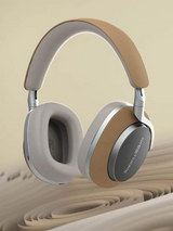 Bowers & Wilkins Px8