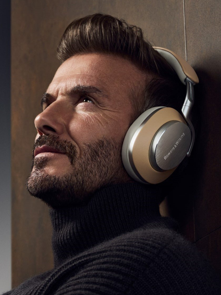 Bowers & Wilkins Px8
