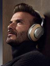 Bowers & Wilkins Px8
