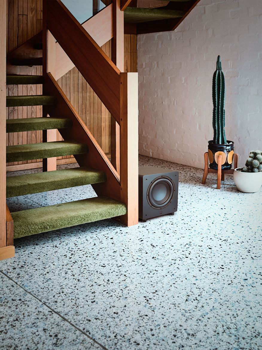 Velodyne Impact X 10 - Black/White